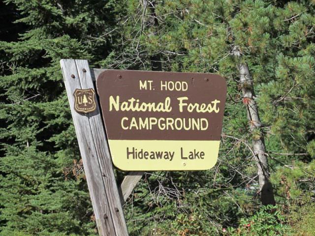 Hideaway Lake Sign