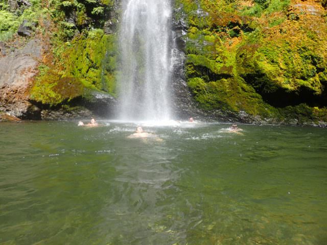 Read more about the article Hiking and Swimming Puff Falls