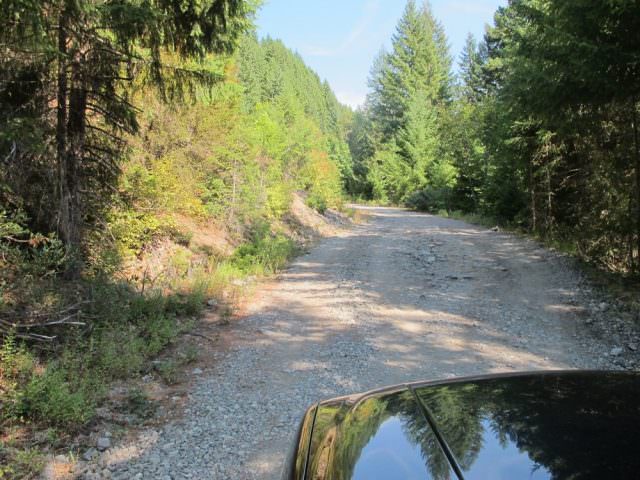 Driving in to Elk Lake