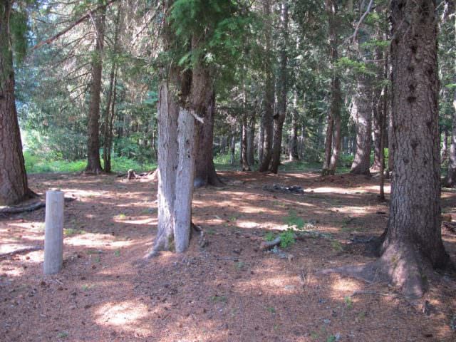 Elk Lake Campsite