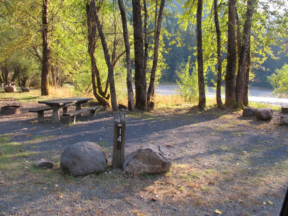 Santiam Flats Campground Detroit Lake, Oregon