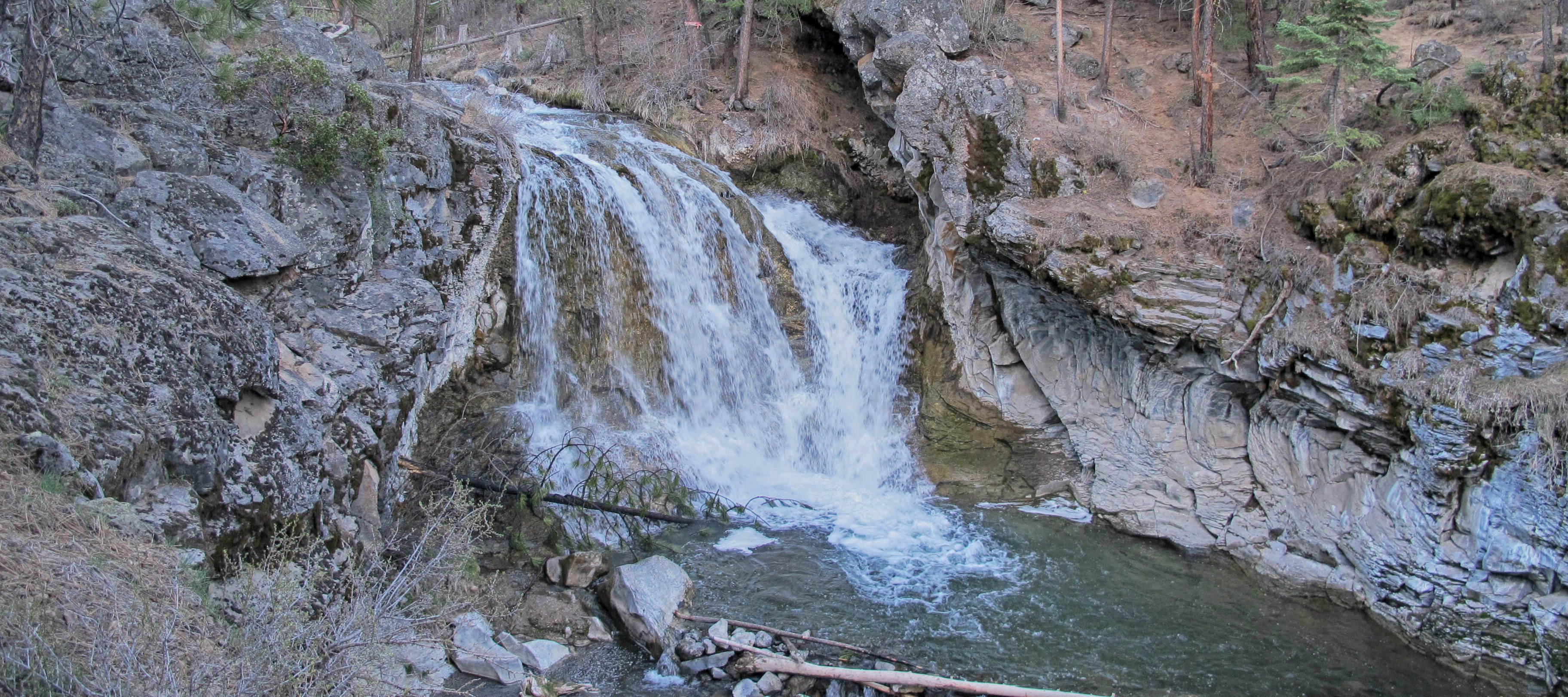McKay Crossing Falls Waterfall at McKay Crossing Campground, Oregon